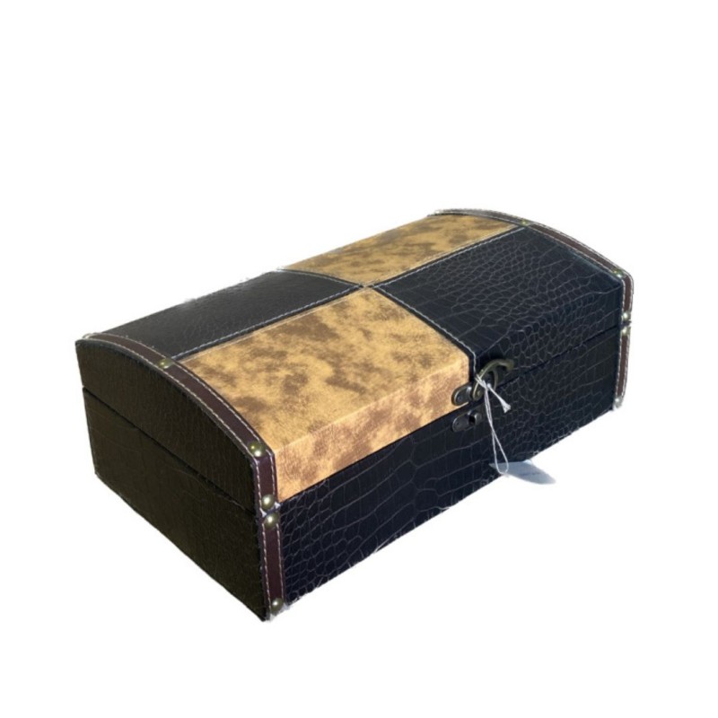 Δερμάτινο μπαούλο με συνδυασμό χρωμάτων και τρούκς (2φ)