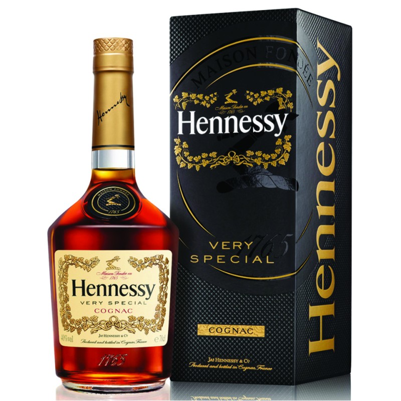 ΚΟΝΙΑΚ HENNESSY VS 700ml