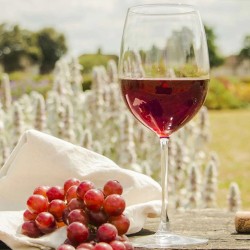 ΕΡΥΘΡΑ ΚΡΑΣΙΑ